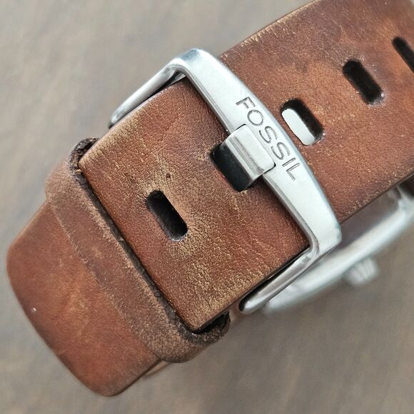 Vintage FOSSIL Watch JR-8253 Unisex Brown Wide Leather Strap Mens Womens - Picture 8 of 11